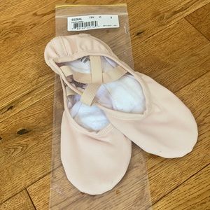 Bloch Women's Performance Stretch Canvas ballet shoe